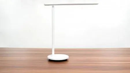 Обзор беспроводной настольной лампы Xiaomi Yeelight Folding Desk Lamp Z1 Pro